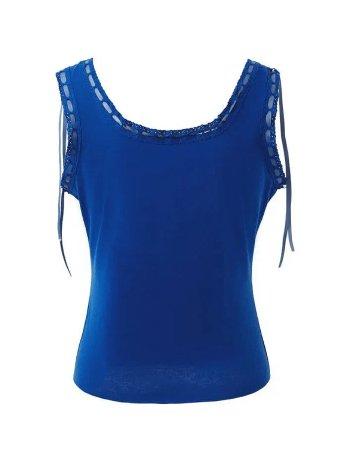 Blauwe cami-top met vintage halslijn en kanten stiksel